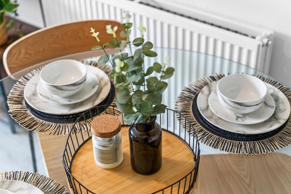 Luxury 5bdr Townhouse Sleeps 11 Bham Cc Parking Holiday home *