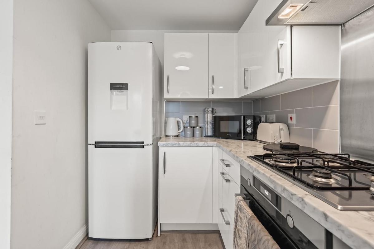 Luxury 5bdr Townhouse Sleeps 11 Bham Cc Parking Holiday home