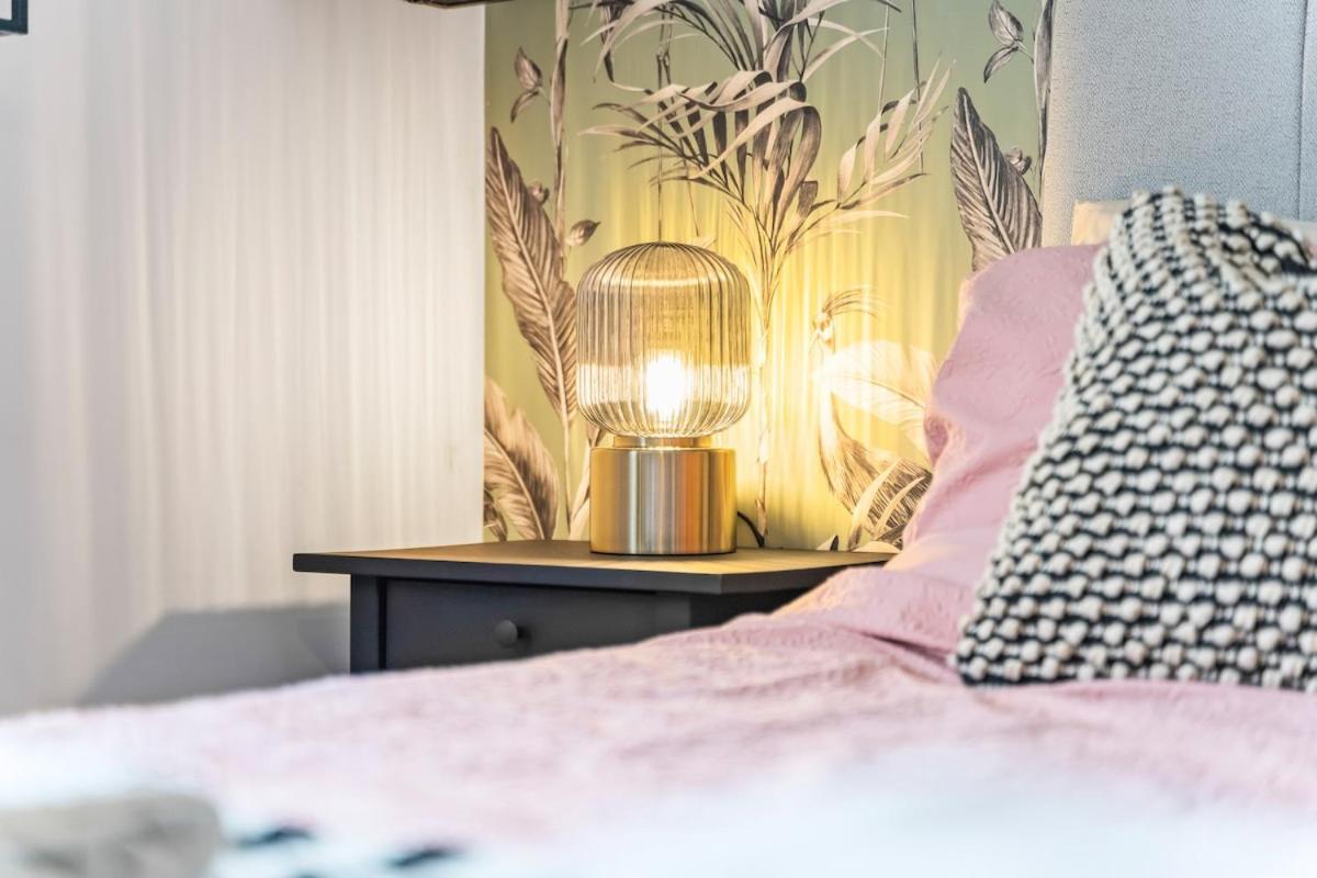 Luxury 5bdr Townhouse Sleeps 11 Bham Cc Parking Holiday home