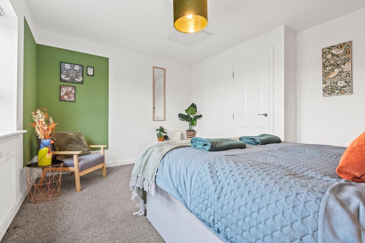 Holiday home Luxury 5bdr Townhouse Sleeps 11 Bham Cc Parking Birmingham
